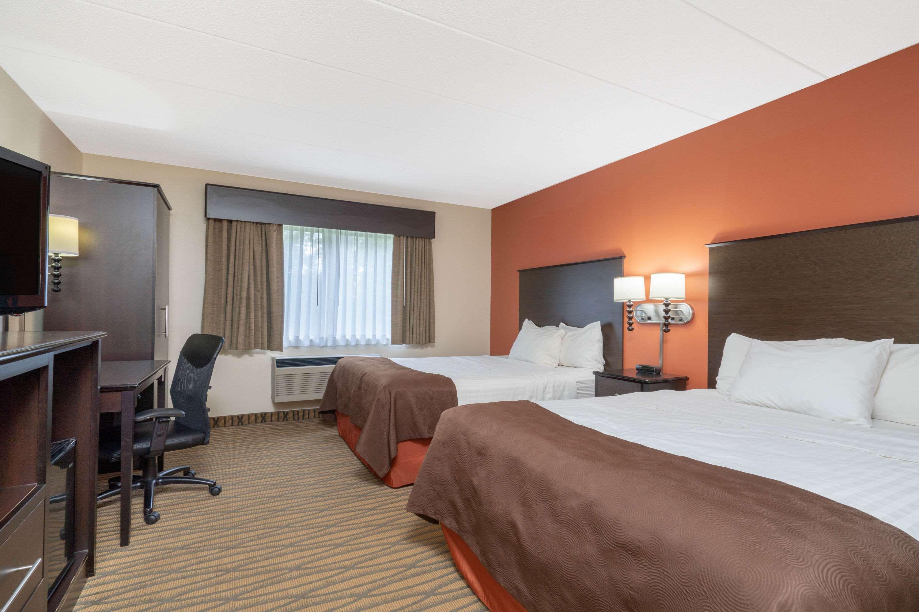 Americinn By Wyndham Rogers Kültér fotó