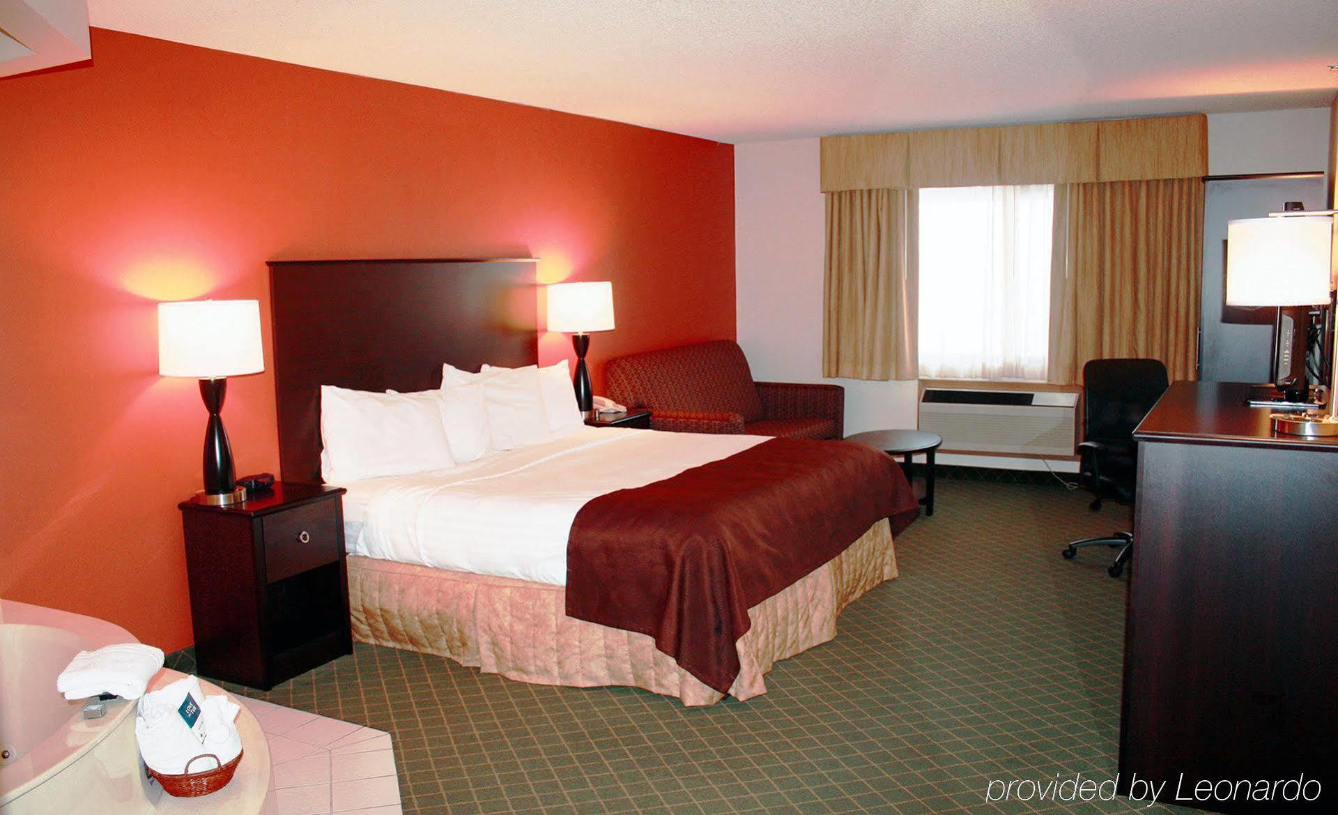 Americinn By Wyndham Rogers Kültér fotó